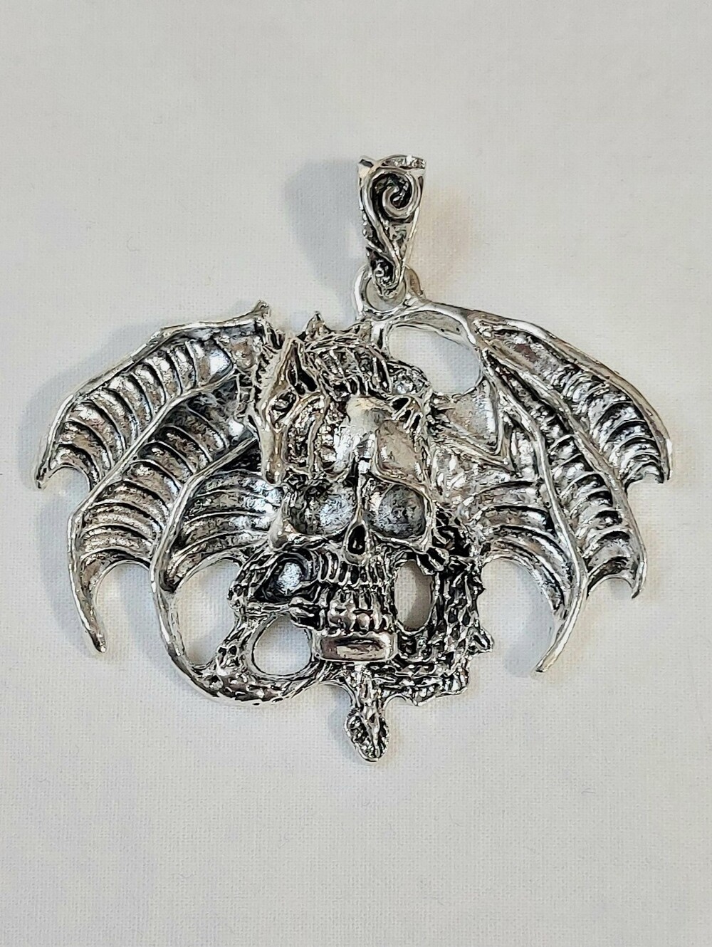 Dragon skull gothic necklace pendant  - men's women's jewelry